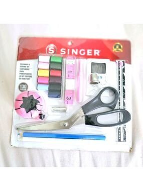 NEW! Singer 01512 Beginner's Sewing Kit, 130 pieces
